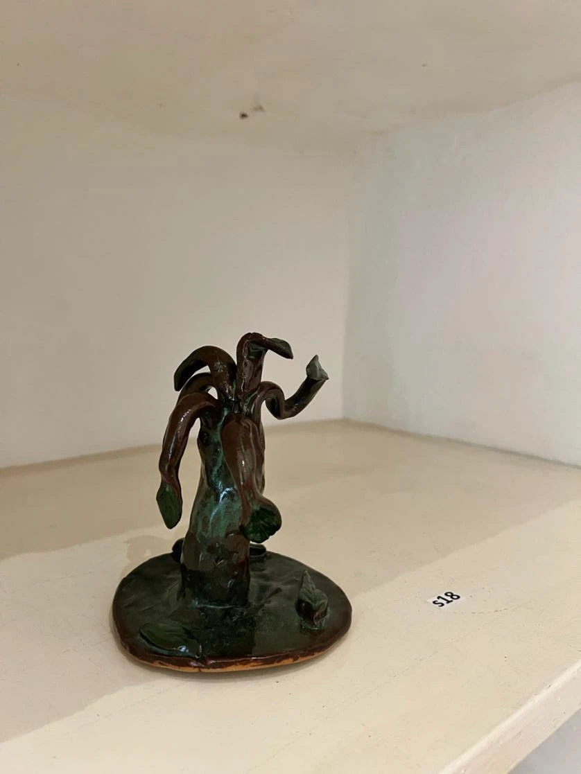 Mudrâme — full original photograph
